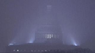 Stare de urgenţă, în SUA! Mii de zboruri sunt anulate şi şcolile se închid. De ce şi-a anulat Angela Merkel întâlnirea cu Trump (FOTO)