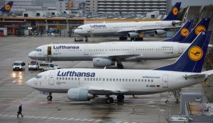 După cinci ani de negocieri, Lufthansa a decis, într-un final, majorarea salariilor piloţilor