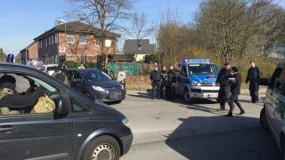 LUARE DE OSTATICI într-o bancă din Germania! Acţiunea este în desfăşurare, poliţia a evacuat zona (VIDEO)