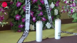 LACRIMI şi CÂNTEC la căpătâiul Ilenei Ciuculete! Maria Dragomiroiu, Maria Cârneci şi Cristian Pomohaci şi-au luat rămas bun de la regretata artistă (VIDEO)