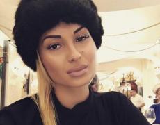 SFÂSIETOR! Prietenii Daliei Duca şi-au luat rămas bun: "Cu greu am avut curaj să mă apropii de sicriul ei. Era de o frumuseţe inimaginabilă, părea a fi Albă-ca- Zăpada"