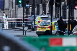UPDATE:Poliţia britanică a arestat opt persoane bănuite că ar fi implicate în atentattul din Londra