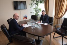 BALENA ALBASTRĂ a ajuns în vizorul Guvernelor de la Bucureşti şi Chişinău