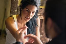 SINISTRU! Sute de tineri din Iași și-au băgat în vene droguri amestecate cu otravă de şobolani, spray de ţânţari sau îngrăşăminte