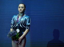Larisa Iordache, prestație excelentă la paralele, la turneul Sainte Gym Cup, de la Saint Etienne