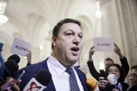 Senatorul PSD Şerban Nicolae vrea ca şi condamnaţii pentru luare şi dare de mită, trafic de influenţă şi abuz în serviciu să poată fi graţiaţi