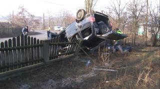 Grav accident în Botoşani: Cinci persoane au fost rănite, între care un bebeluş de şase luni