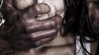 Motivul incredibil pentru care un bărbat din Arad A VIOLAT 6 COPII, într-o oră şi jumătate