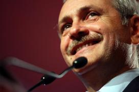 Reacţia lui Liviu Dragnea, după ce Victor Ponta a anunţat că demisionează din PSD: "Încerc să înţeleg..."