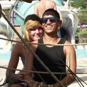 STRIGĂTOR LA CER! O tânără aflată în vacanţă în DUBAI a fost dată pe mâna autorităţilor arabe, după ce medicul la care a mers a descoperit că e însărcinată, fără a fi căsătorită