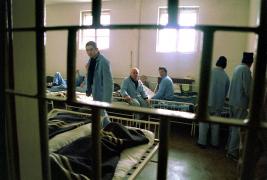 Al treilea TORŢIONAR trimis în judecată. Marian Petrescu, fost comandant al Penitenciarului Galaţi, chemat la Curtea de Apel Bucureşti