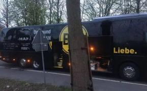 Trei explozii au lovit autocarul Borussiei Dortmund, înaintea meciului cu Monaco din Liga Campionilor. Un jucător a fost rănit