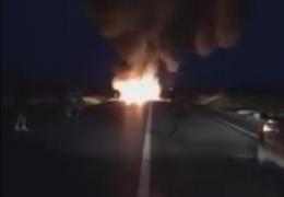 Imagini dramatice de la accidentul violent din Suceava, soldat cu 8 victime! Două mașini s-au izbit, iar una a luat foc