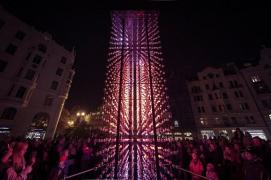 Spotlight 2017. Palatul CEC, luminat de şapte proiectoare laser + o instalaţie de 3.300 de LED-uri! Când va avea loc proiecţia