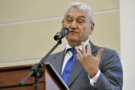 SCANDALUL RCA. Parlamentul cere REVOCAREA lui Mișu Negrițoiu de la conducerea ASF