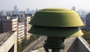 Atenţie, bucureşteni, se dă drumul la sirene! Apelul făcut de autorităţi: "Recomandăm cetăţenilor să rămână calmi"