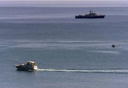 ALERTĂ la Marea Neagră. Bărbat găsit ÎN STARE GRAVĂ, după ce o navă cu zeci de oameni la bord a naufragiat