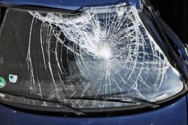 Două victime la spital, în urma unui accident în Bucureşti. Circulaţia rutieră în centrul capitalei este dată peste cap