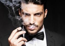 Bărbat de... ÎNCHIRIAT! Un postare de pe un site de anunțuri stârneşte HOHOTE DE RÂS! Un bărbat ÎŞI VINDE... simpla prezenţă