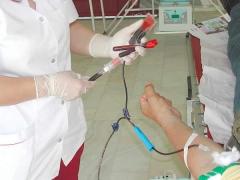 Asistenta care a făcut transfuzia în urma căreia un om a murit la Spitalul Sfântul Pantelimon din Bucureşti, amendată cu 1.000 de lei