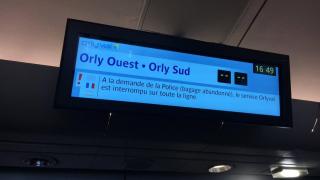 UPDATE: ALERTĂ CU BOMBĂ la aeroportul Orly, din Paris! A fost o alarmă falsă