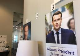 SCANDAL la alegerile pentru preşedinţia franceză: Afișul lui Marine Le Pen, SCOS din secțiile de vot din afara Franţei!