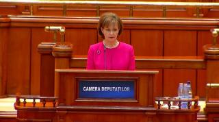 ŞEDINŢĂ SOLEMNĂ, la Parlament. Principesa Margareta se adresează plenului reunit