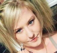 O tânără de 22 de ani a fost găsită MOARTĂ, într-un CORT