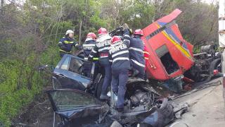 DEZVĂLUIRI INCREDIBILE în cazul accidentului în care a pierit o FAMILIE întreagă: Şoferul TIR-ului avea permisul SUSPENDAT şi 11 amenzi primite în 18 zile