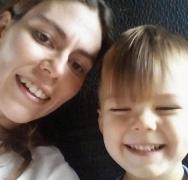 Pedeapsă EXTREMĂ: Un băieţel de doi ani a fost băgat în APĂ FIARTĂ pentru că şi-a MURDĂRIT scutecul