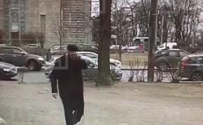 Suspectul de terorism din Sankt Petersburg a trecut întâi pe la o moschee, înainte de atentatul de la metrou (VIDEO)