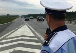 Sute de şoferi rămaşi pietoni, în prima zi din minivacanţa de 1 Mai. Aproape 6.000 de amenzi în trafic