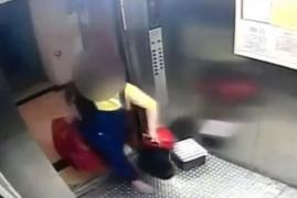 IMAGINI ŞOCANTE, surprinse de camerele de supraveghere! O tânără mamă îşi aruncă fetiţa abia născută, la tomberon (VIDEO DRAMATIC)