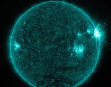 Trei EXPLOZII SOLARE au avut loc recent. NASA a publicat imagini SPECTACULOASE