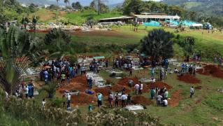 Bilanţ CUTREMURĂTOR! Peste 300 de morţi în urma dezastrului de la Mocoa. IMAGINI dramatice din oraşul ACOPERIT DE NOROI