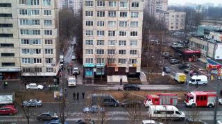 Bombă găsită într-o garsonieră din Sankt Petersburg. Imobilul a fost evacuat de urgenţă