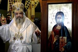 Legea salarizării, în cifre. Patriarhul României va câştiga lunar 14.500 lei