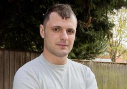 Un ROMÂN dezvăluie condiţiile DURE de lucru dintr-un mare supermarket britanic: "Managerilor nu le pasă de oameni"