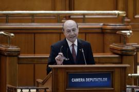 Traian Băsescu, atac dur la Liviu Dragnea: "Nu am văzut un politician mai ridicol decât acest şmecheraş de Teleorman"