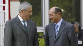 Schimb de REPLICI ACIDE între Băsescu şi Tăriceanu în plenul Parlamentului! Ce SĂGEŢI şi-au aruncat cei doi foşti aliaţi