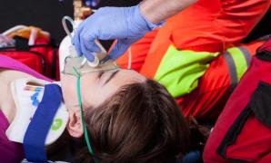 TRAGEDIE la Iaşi! O elevă de 6 ani a murit în timpul orelor de curs. Ioana s-a PRĂBUŞIT sub privirile îngrozite ale colegilor şi învăţătorului