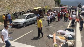 ACCIDENT GROAZNIC în Turcia! Zeci de MORŢI şi RĂNIŢI, după ce un autocar cu turişti s-a RĂSTURNAT lângă staţiunea Marmaris (VIDEO DRAMATIC)