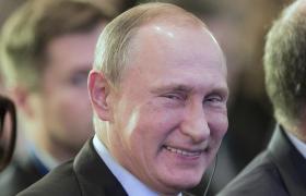 Putin face glume pe seama crizei politice din SUA, după vizita ministrului său de Externe la Casa Albă