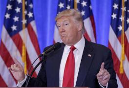 Spirite încinse la Casa Albă! Preşedintele Trump neagă că ar fi cerut să se renunţe la investigaţia consilierului său Flynn