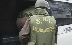 HOTEL EVACUAT la Deva, după o alertă cu pachet suspect. A intervenit echipa de pirotehnisti de la SRI