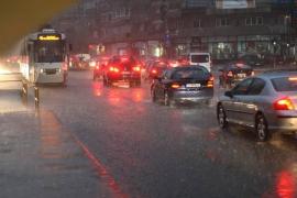 AVERTIZARE de ultimă oră! Fenomene meteo EXTREME, sâmbătă, în Capitală! Schimbare majoră duminică