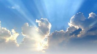 Fenomene meteo CONTRADICTORII în următoarele patru zile. Cum va fi vremea la sfârşitul săptămânii