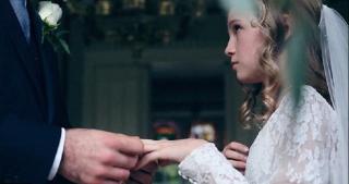 Fetiţă de 11 ani, OBLIGATĂ DE PĂRINŢI să se căsătorească cu VIOLATORUL ei! DRAMA micuţei a făcut înconjurul lumii