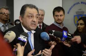 Marian Vanghelie IESE LA ATAC după dezvăluirile Oanei Mizil: Oprea îi şantaja pe politicieni şi îi înrola cu forţa în UNPR. Unii au plecat cu 36.000 de copii ale dosarelor SIPA şi DIPI