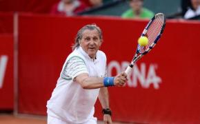 După interdicția la meciurile organizate de ITF, Ilie Năstase a primit interzis și la Roland Garros, turneu pe care l-a câștigat în '73